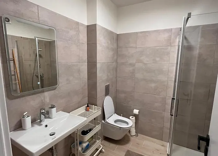 Appartement & Chill With A Summer Terrace